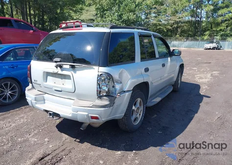 2007 Chevrolet Trailblazer Ls из США, поврежденный, VIN 1GNDS13S072212661